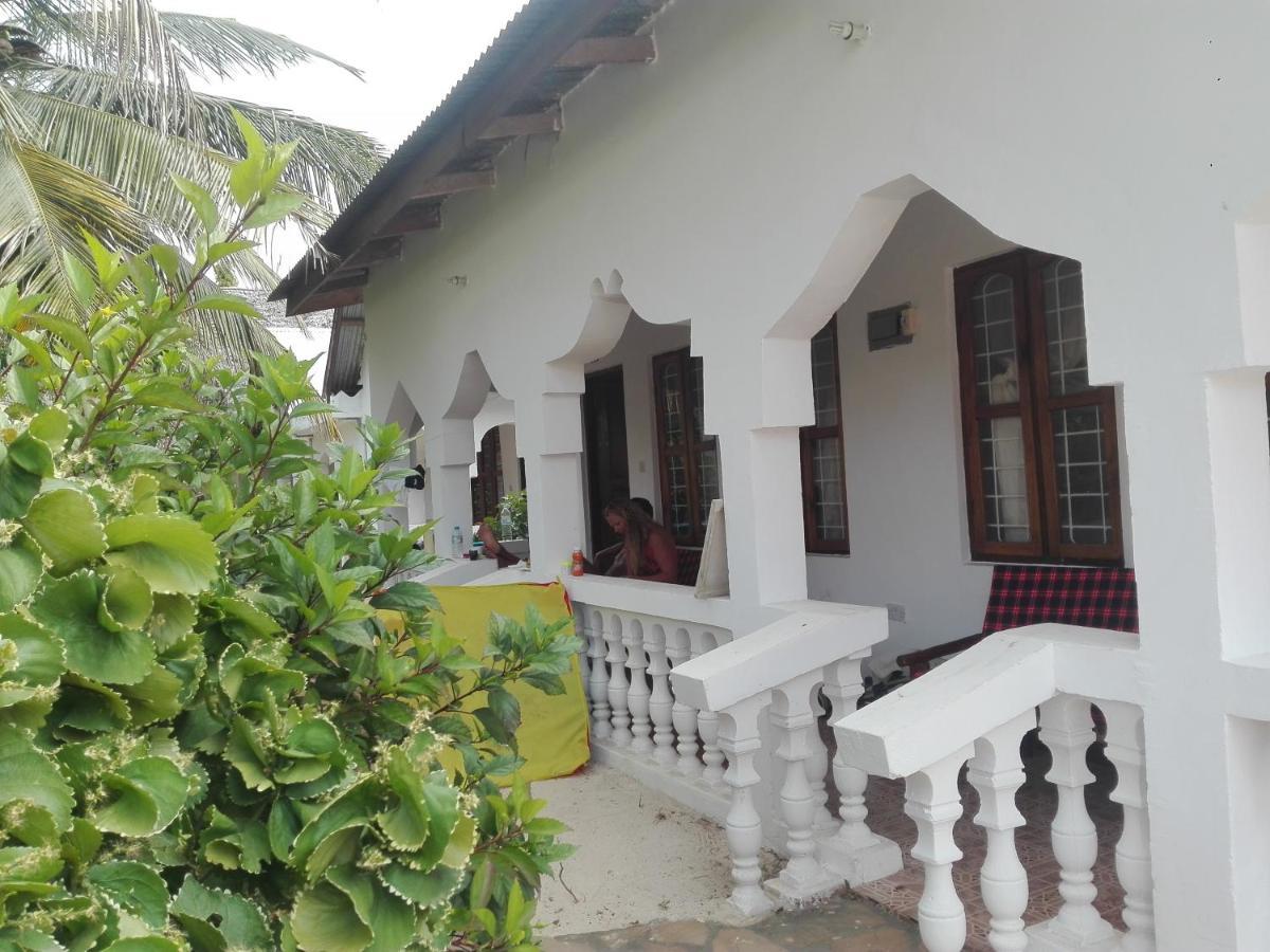 Ames Nungwi Bed & Breakfast Ngoại thất bức ảnh