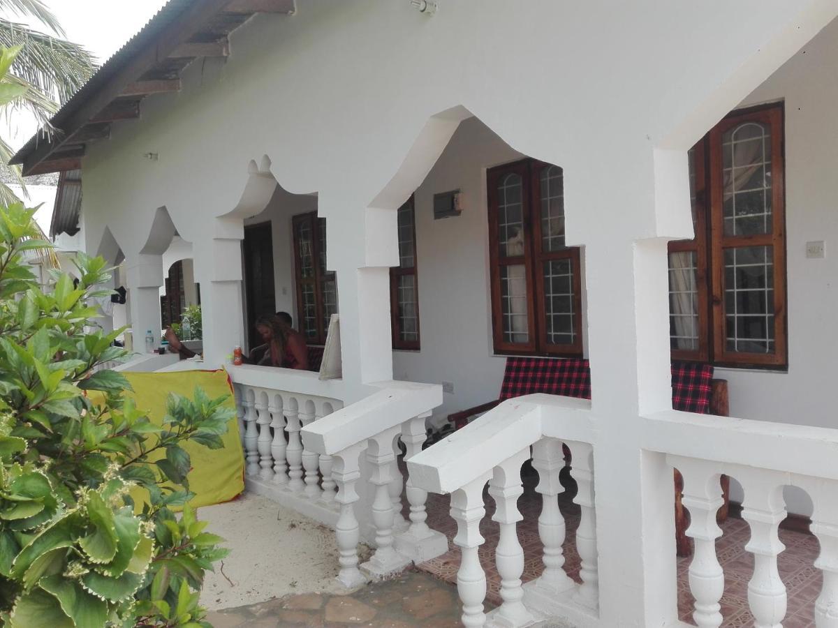 Ames Nungwi Bed & Breakfast Ngoại thất bức ảnh