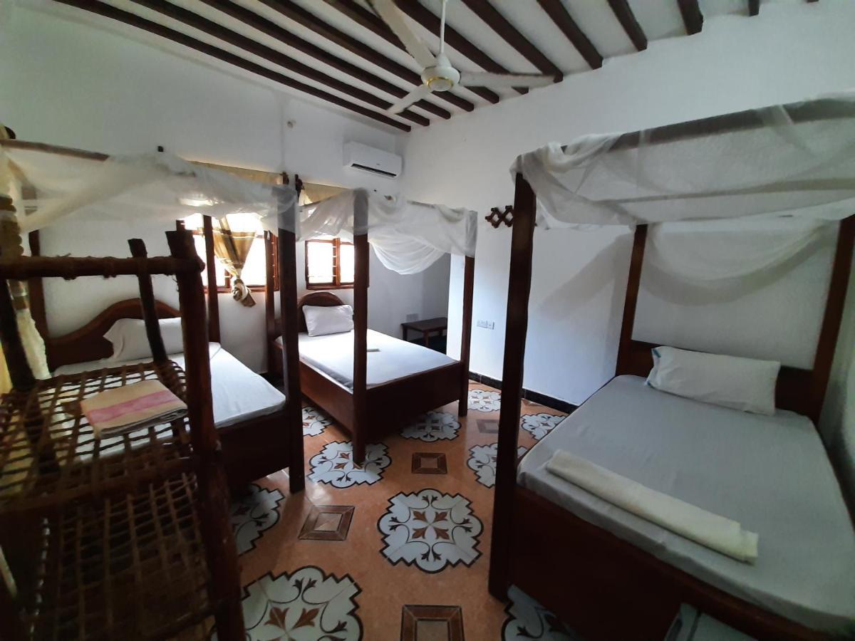 Ames Nungwi Bed & Breakfast Phòng bức ảnh