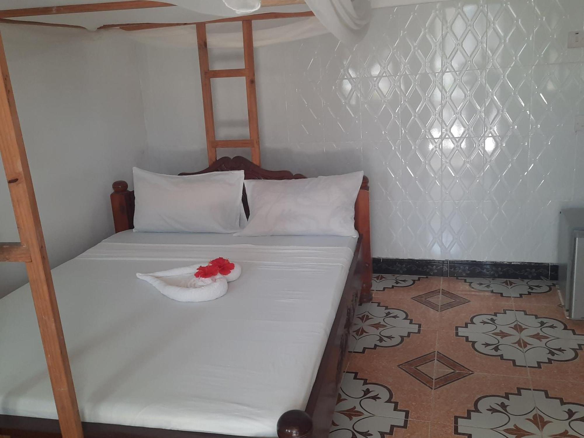 Ames Nungwi Bed & Breakfast Phòng bức ảnh